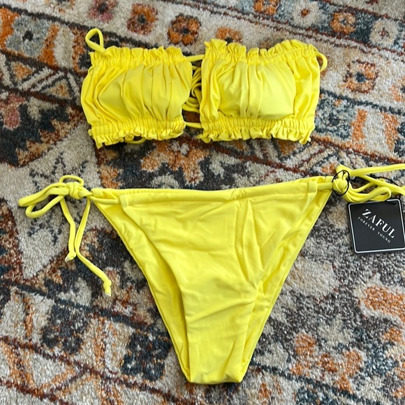 NWT Zaful Yellow Strapless Ribbed Tie Back Ruffle Bikini - Picture 1 of 8